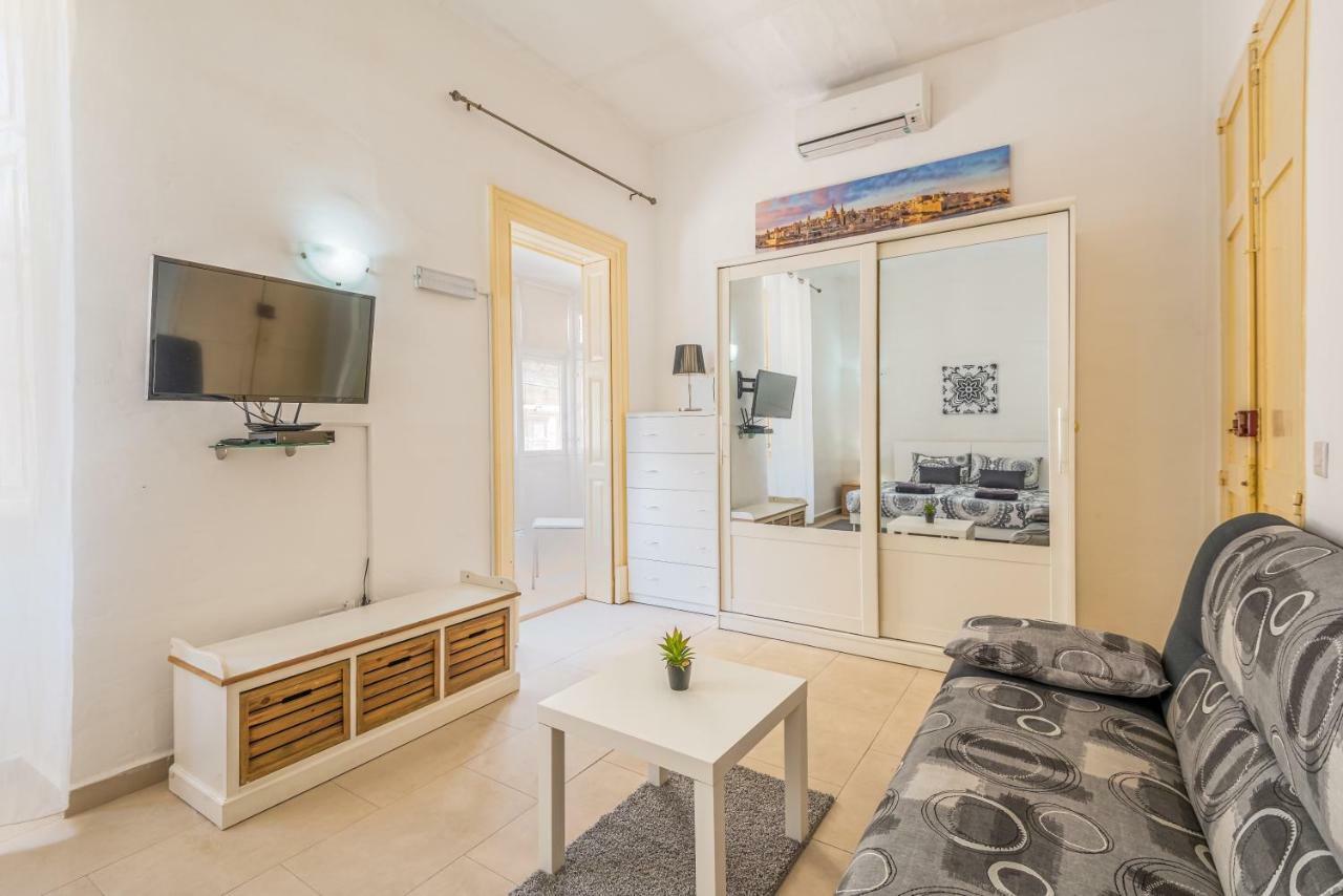 Hotel Traditional Maltese Townhouse Sliema Exteriér fotografie