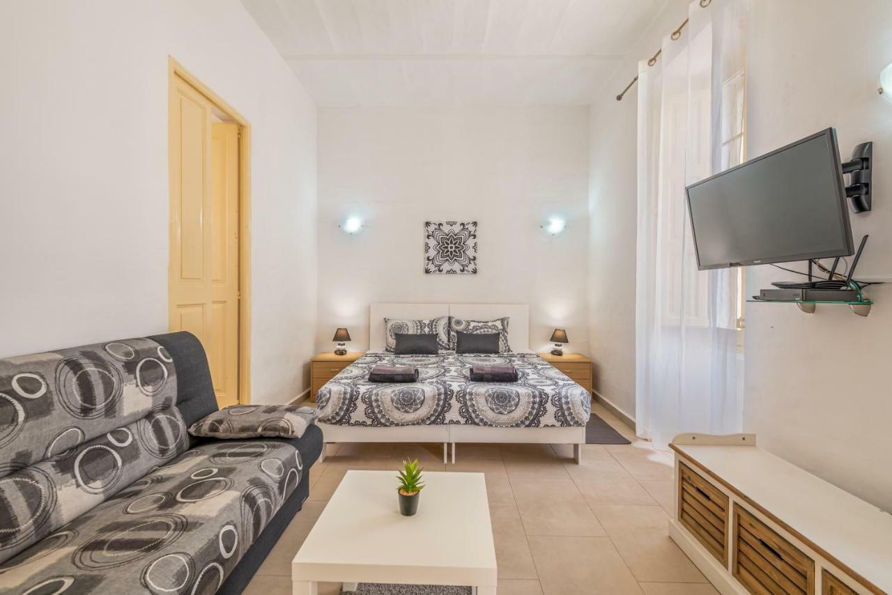 Hotel Traditional Maltese Townhouse Sliema Exteriér fotografie