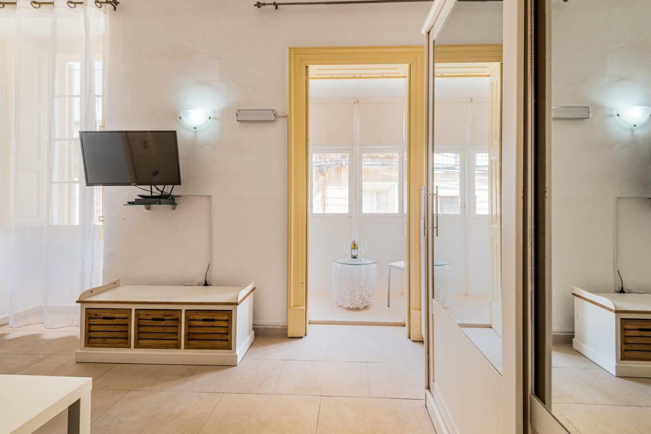 Hotel Traditional Maltese Townhouse Sliema Exteriér fotografie